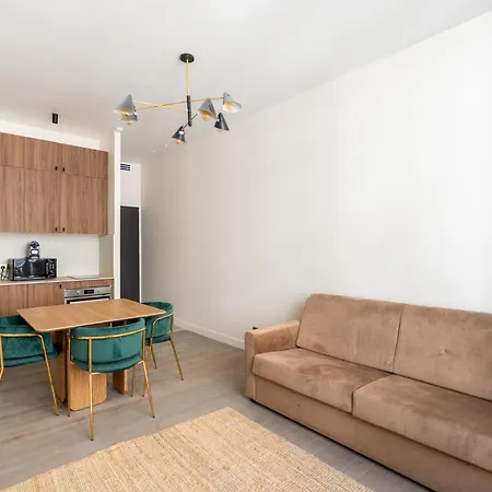 Chic Renovated 1bdr Near Bastille Apartman *